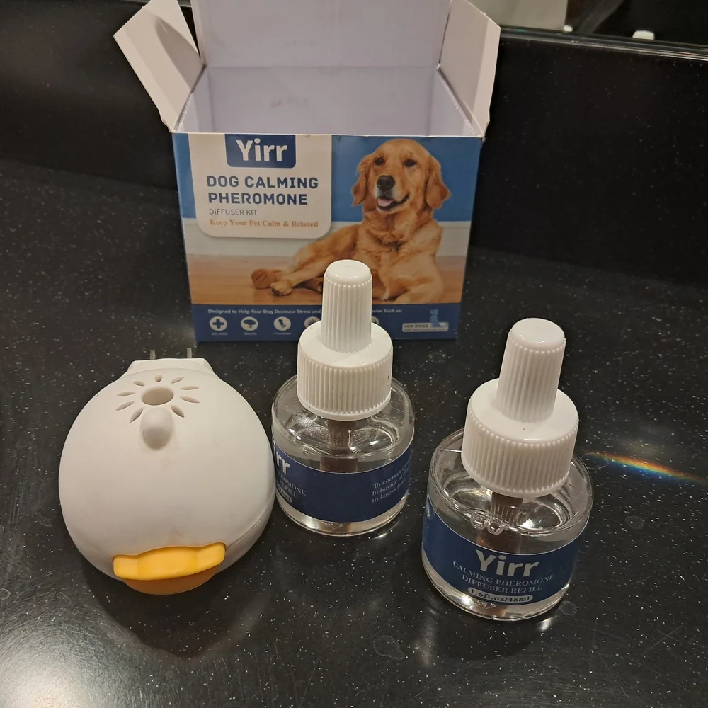 Dog Calming Pheromone Diffuser Kit -Yirr And Topsum.